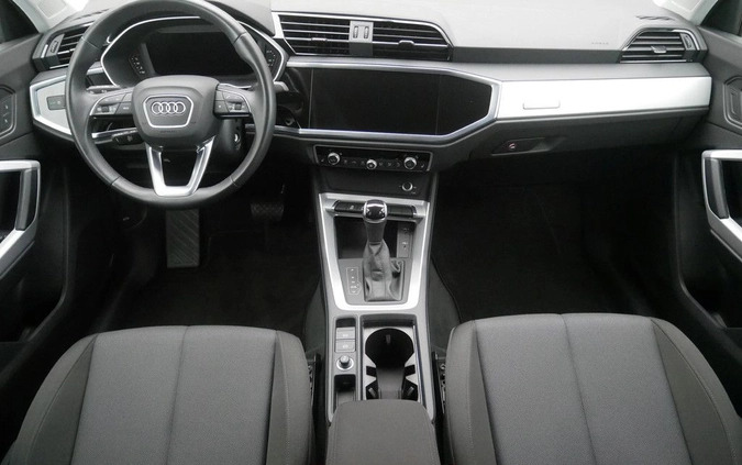 Audi Q3 cena 136899 przebieg: 17938, rok produkcji 2022 z Siewierz małe 172
